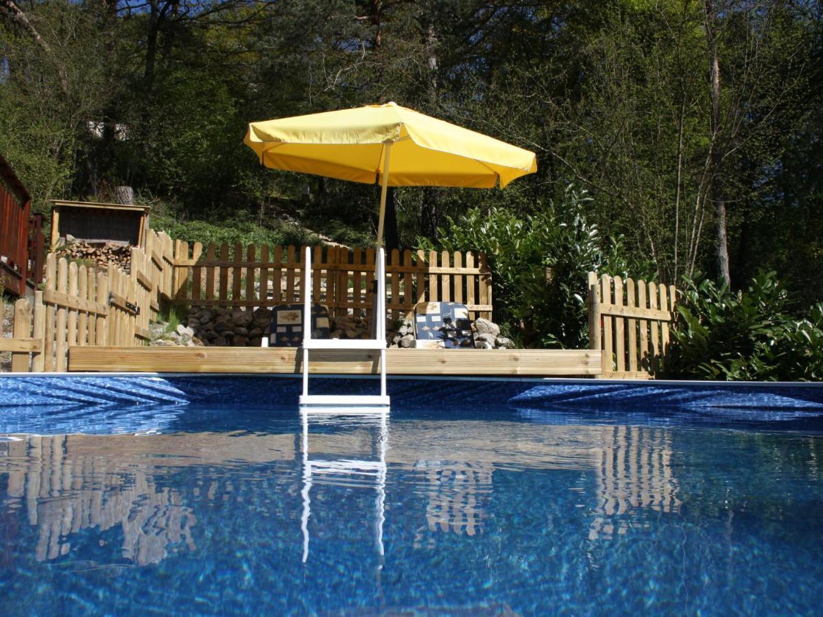 Pretty Chalet In Beaulieu With Private Pool Luaran gambar