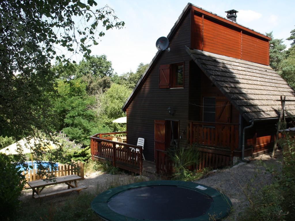 Pretty Chalet In Beaulieu With Private Pool Luaran gambar